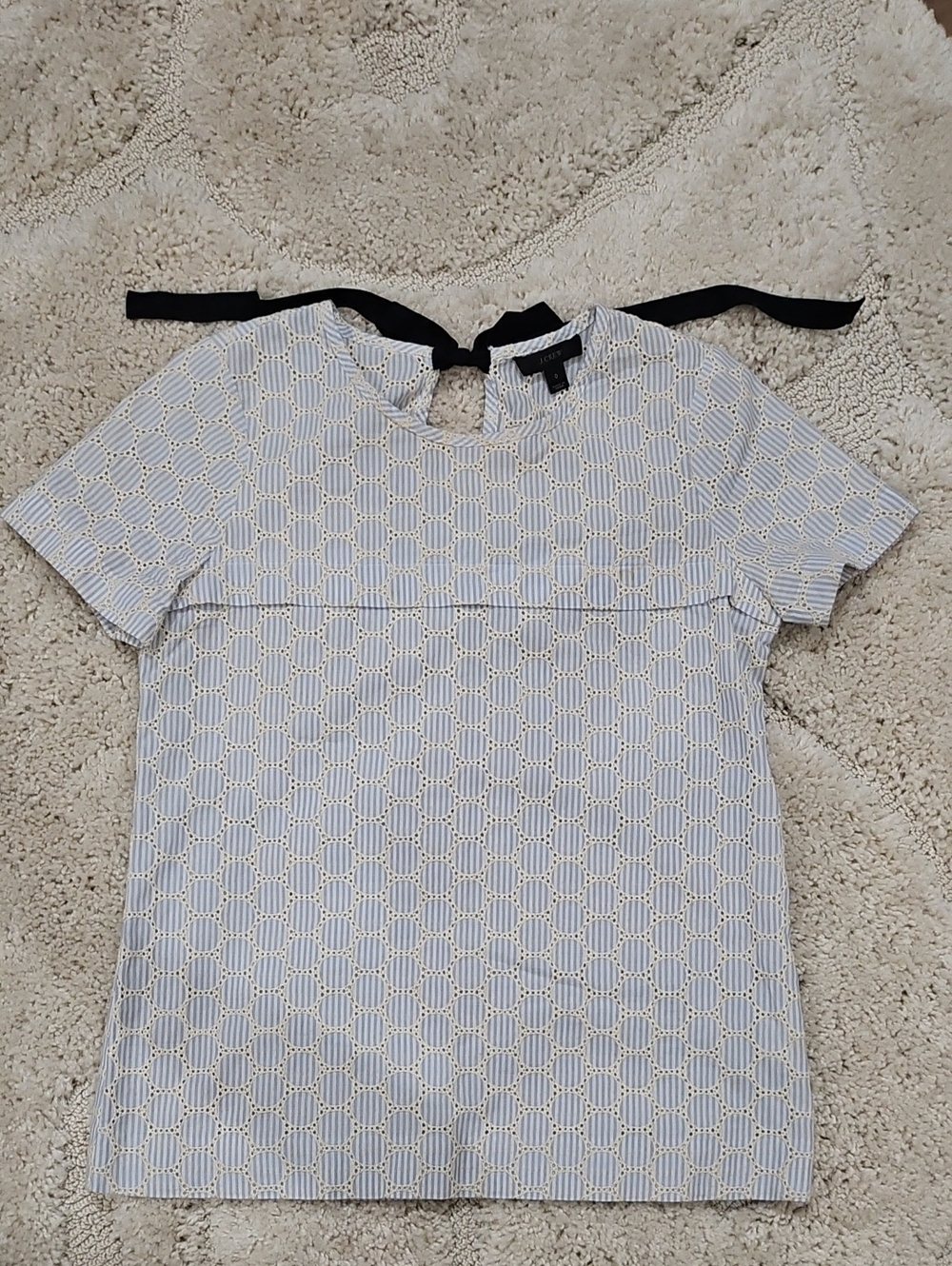 Blue & White Geometric Tie-Neck Blouse